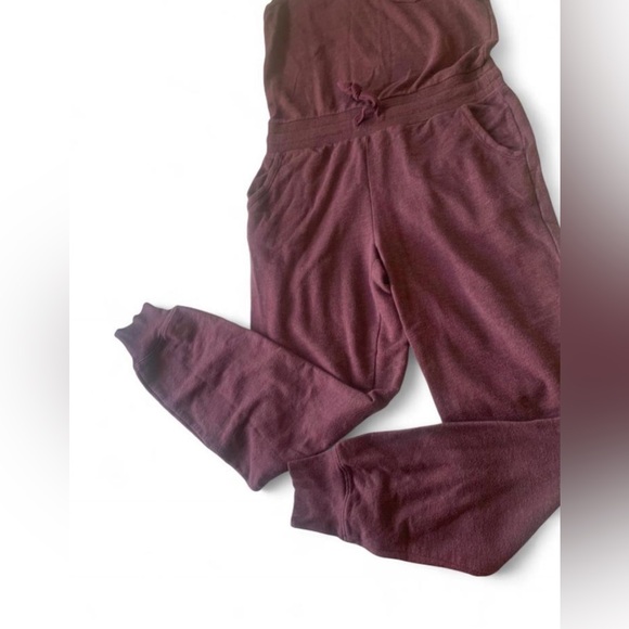 💕 Aerie burgundy sport jumpsuit size XS/S racerback tie waist  activewear - Picture 4 of 8